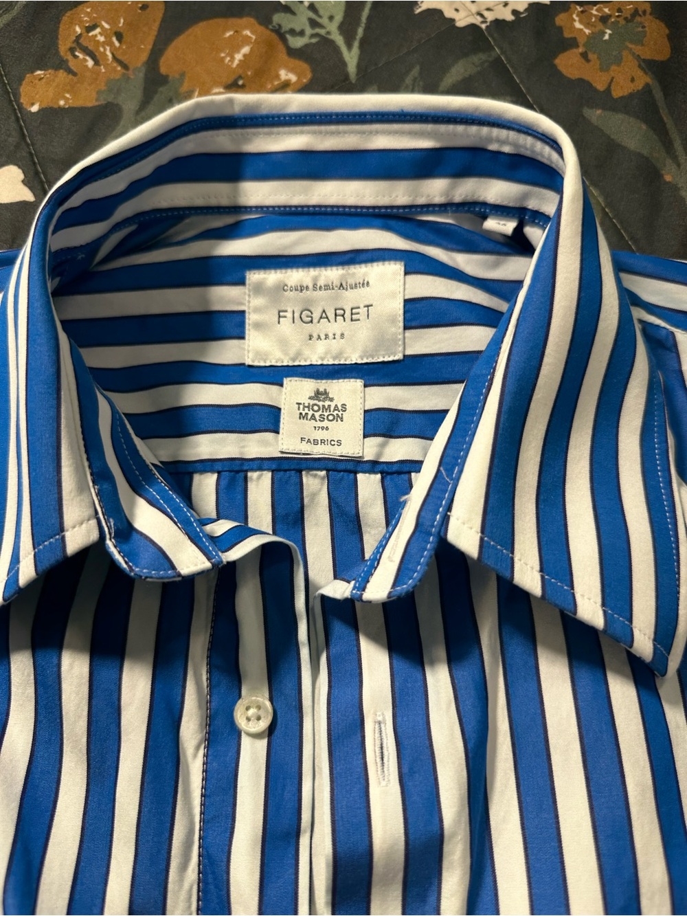 Figaret Thomas Mason fabrics Men's Blue & White Striped Dress Shirt size 15/38